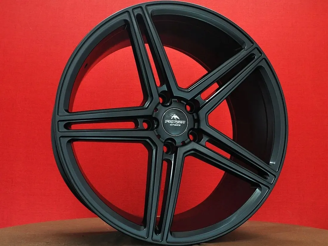 felgi-19-5x1143-ford-mustang