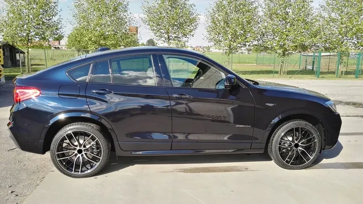 felgi-18-5x120-bmw-x4-f26-x5-e53-z4-e85-e86-e89-kolor-czarny