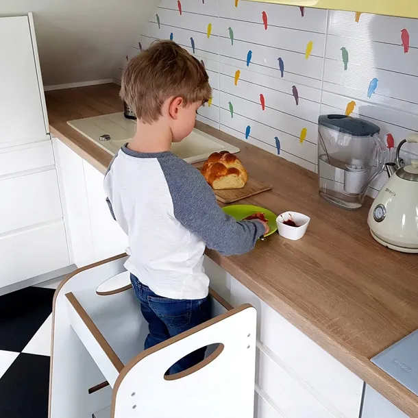 kitchen-helper-pomocnik-kuchenny-bialy-kh-310-stan-nowy-plec-chlopcy-dziewczynki
