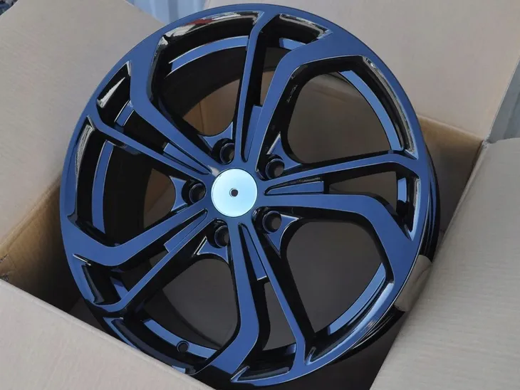 felgi-17-5x112-vw-cc-passat-b6-b7-b8-e-golf-jetta-liczba-felg-w-ofercie-4-szt