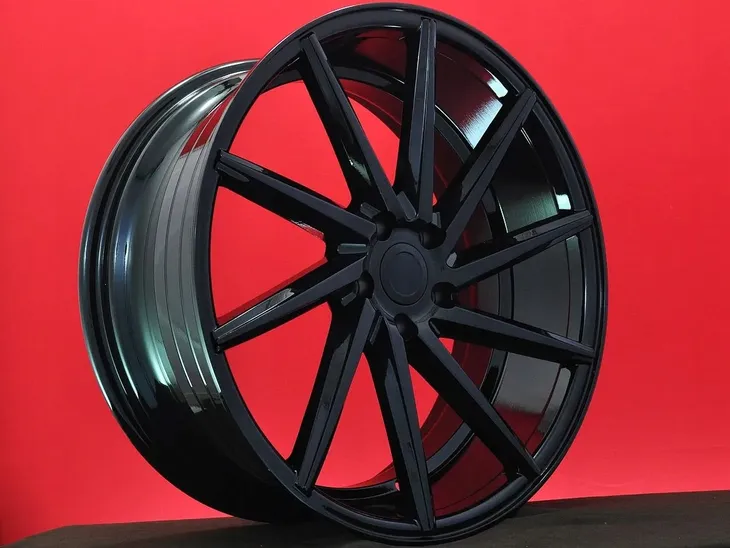 felgi-19-5x120-bmw-5-e39-e60-e61-f10-7-e65-e66-f01-powloka-polysk