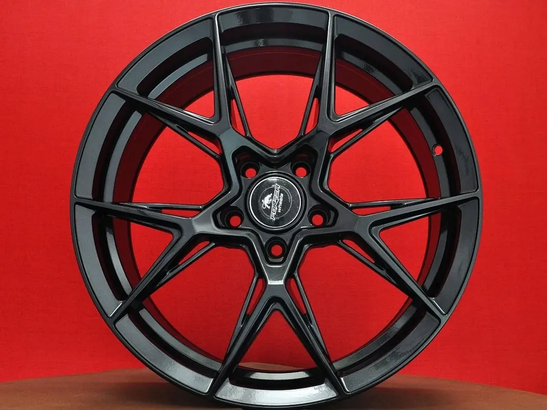 felgi-18-5x108-range-rover-evoque-velar-stan-nowy