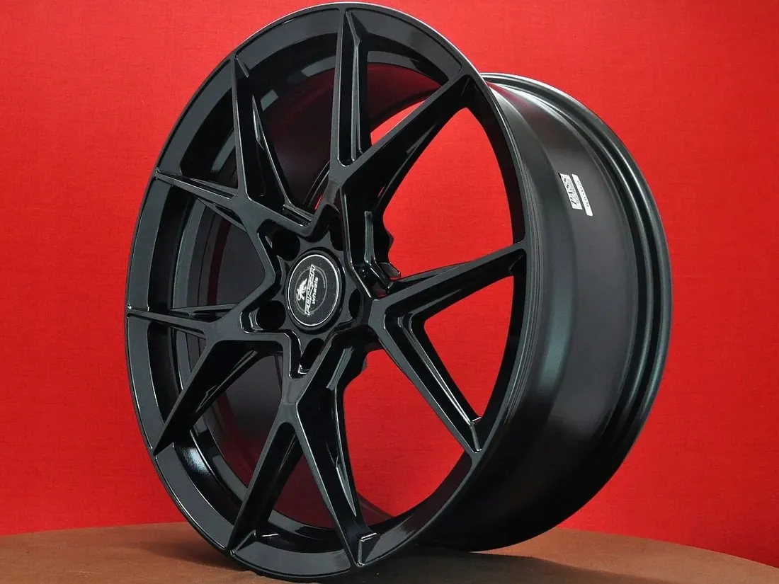felgi-18-5x108-range-rover-evoque-velar-stan-nowy
