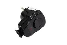 wtyczka-katowa-rozbieralna-z-wlacznikiem-i-wskaznikiem-z-u-16a-czarna