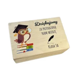 prezent-dla-nauczyciela-drewniany-kuferek-niezbednik-nadruk-uv