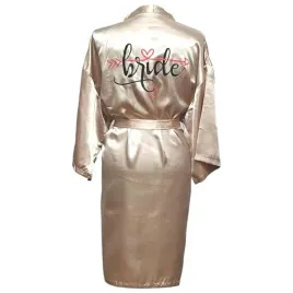 ekskluzywny-szlafrok-slubny-dla-panny-mlodej-zloty-m-napis-bride