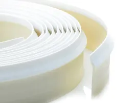 listwa-uszczelniajaca-przyblatowa-bialy-42m-uszczelka-meblowa-do-blatu