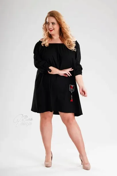 tunika-oversize-sukienka-czarna-plus-size-rekaw-dlugi-rekaw