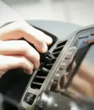 uchwyt-samochodowy-sp-connect-vent-kolor-czarny-rodzaj-na-kratke-nawiewu