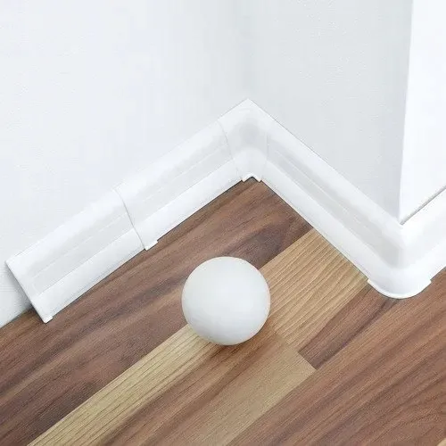 listwa-przypodlogowa-podlogowa-62mm-pcv-biala-probki-kolekcja-perfecta-62