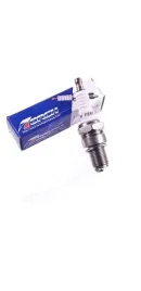 swieca-zaplonowa-do-silnika-ohv-nac-t475-torch-f8r