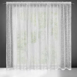 firana-dekoracyjna-140x270-na-przelotkach-stylowa