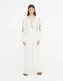 pull-and-bear-kremowy-kombinezon-paski-hafty-m
