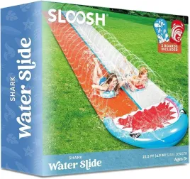 zjezdzalnia-wodna-slizg-wodny-rekin-dwa-tory-dwie-deski-zraszacz-dla-dzieci