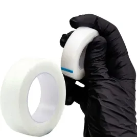 tasma-perforowana-do-przedluzania-rzes-125-cm-x-9-m