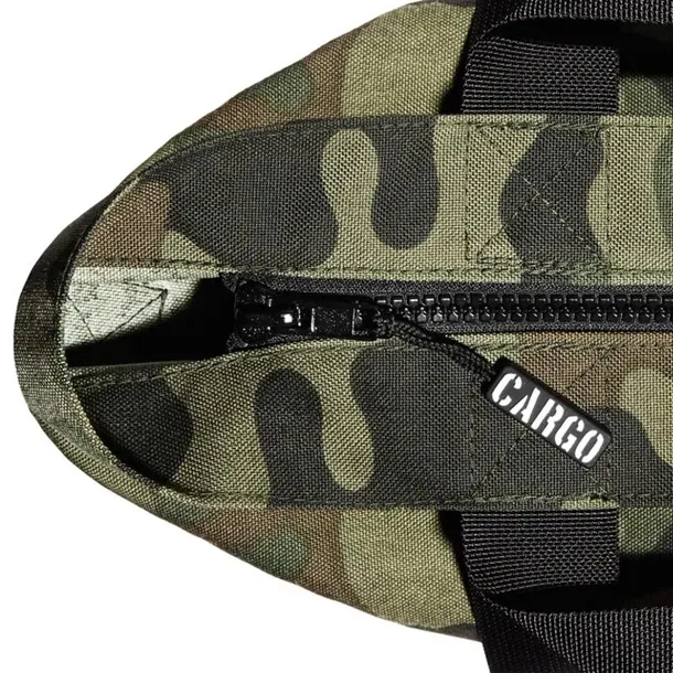 torba-cargo-by-owee-classic-pantera-medium-zielona-waga-z-opakowaniem-0-5-kg