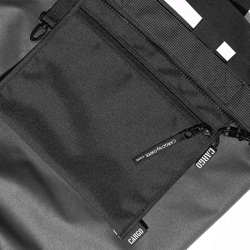 torba-cargobyowee-z-kieszeniami-reflective-small-stan-nowy