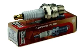 swieca-zaplonowa-l86c-skuter-motor-champion