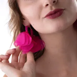 kolczyki-kwiaty-boho-z-koralikami-platki-kola-fuksja