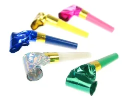 trabki-gwizdki-piszczalki-rozwijane-na-urodziny-6-szt