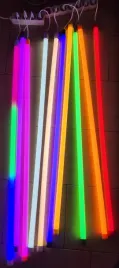 swietlowka-led-kolor-neon-nietlukaca-230v-wtyczka