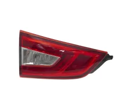 nissan-qashqai-j11-03-14-06-17-lampa-tyl-tylna-lewa