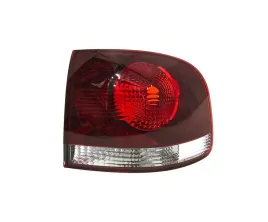 vw-touareg-07-10-lampa-tyl