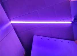 fioletowa-lampa-swietlowka-led-18w-120cm-230v