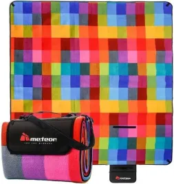 koc-na-plaze-piknik-biwak-z-izolacja-200x180-cm