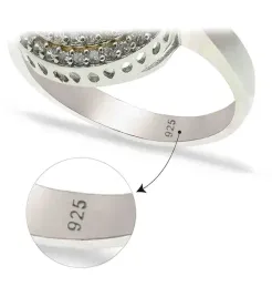 pierscionek-srebrny-z-wyjatkowym-sultanitem-piekny