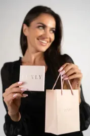 bransoletka-damska-zlota-krysztaly-nieskonczonosc-celebrytka-z-grawerem-585