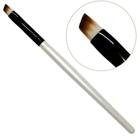 pedzelek-skosny-pedzel-do-brwi-nakladania-henny