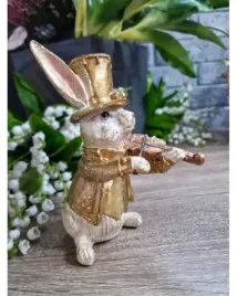 figura-wielkanocna-zloty-zajac-krolik-ze-skrzypcami