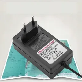 ladowarka-zasilacz-21v-2a-do-litowego-li-ion