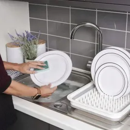 plastikowe-talerze-srebrne-20-szt-wielokrotnego-uzycia-piknik-catering