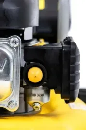 lider-mocna-lekka-kosiarka-spalinowa-do-trawy-kosz-41cm-bez-napedu-pchana