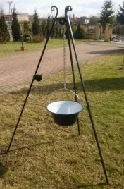 wegierski-kociolek-emaliowany-pokrywa-10-litrow