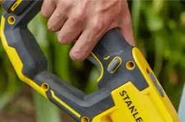 stanley-kosa-akumulatorowa-sfmcst933-18v-33cm-v20-podkaszarka-zylkowa