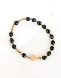 bransoletka-rozaniec-z-kamienia-onyks-6-mm