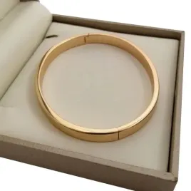 zlota-bransoletka-damska-sztywna-ze-stali-chirurgicznej-18k-prezent-gratis