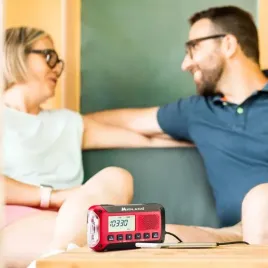 midland-er250bt-latarka-power-bank-radio-am-fm-dynamo-solar-usb