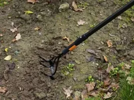 fiskars-kultywator-z-motyka-quikfit-1000681-glowic