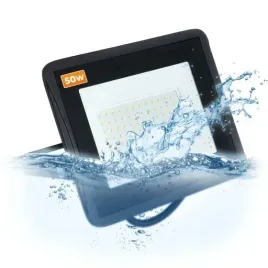 naswietlacz-halogen-lampa-led-2x-50w-statyw