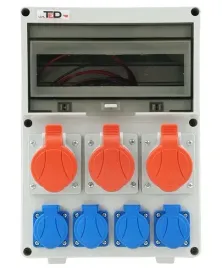 rozdzielnica-budowlana-obudowa-3-x-400v-16a-4-x-250v-16a-10-modulow-ip44