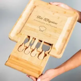 deska-do-serwowania-bambus-przekasek-serow-nozyki-grawer-okazja-prezent