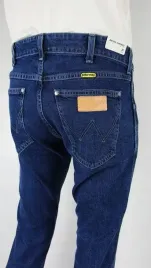 wrangler-x-peter-max-jeansy-tapered-bryson-w28-l32