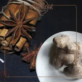 pakiet-pierniki-torunskie-uszatki-lukrowane-kopernik-7-x-153-g