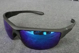okulary-polaryzacyjne-prius-sportowe-uv400-etui