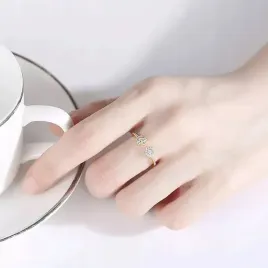 pierscionek-kwiat-srebro-925-srebrny-pozlacany-prezent-dla-niej-regulowany