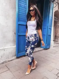 wloskie-kobiece-spodnie-dresowe-kwiaty-rozne-wzory